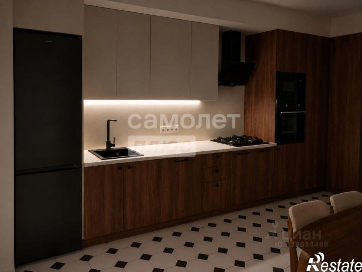 3-комн квартира улица Андрея Голуба, 12 к4,  д. 12 к4
