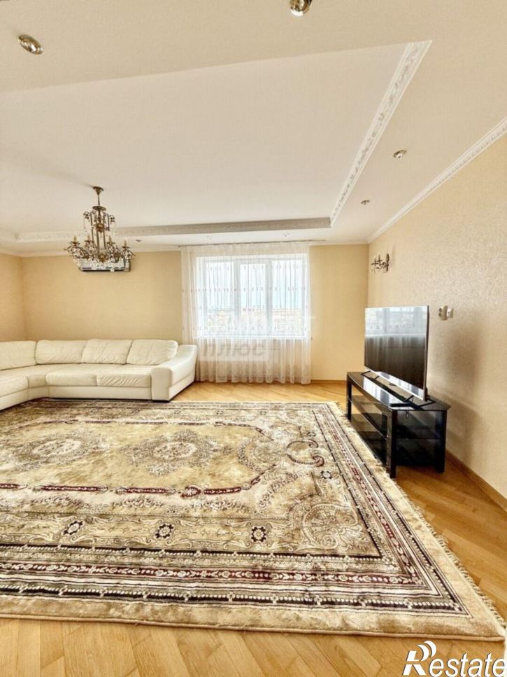 3-комн квартира улица Горького, 34,  д. 34