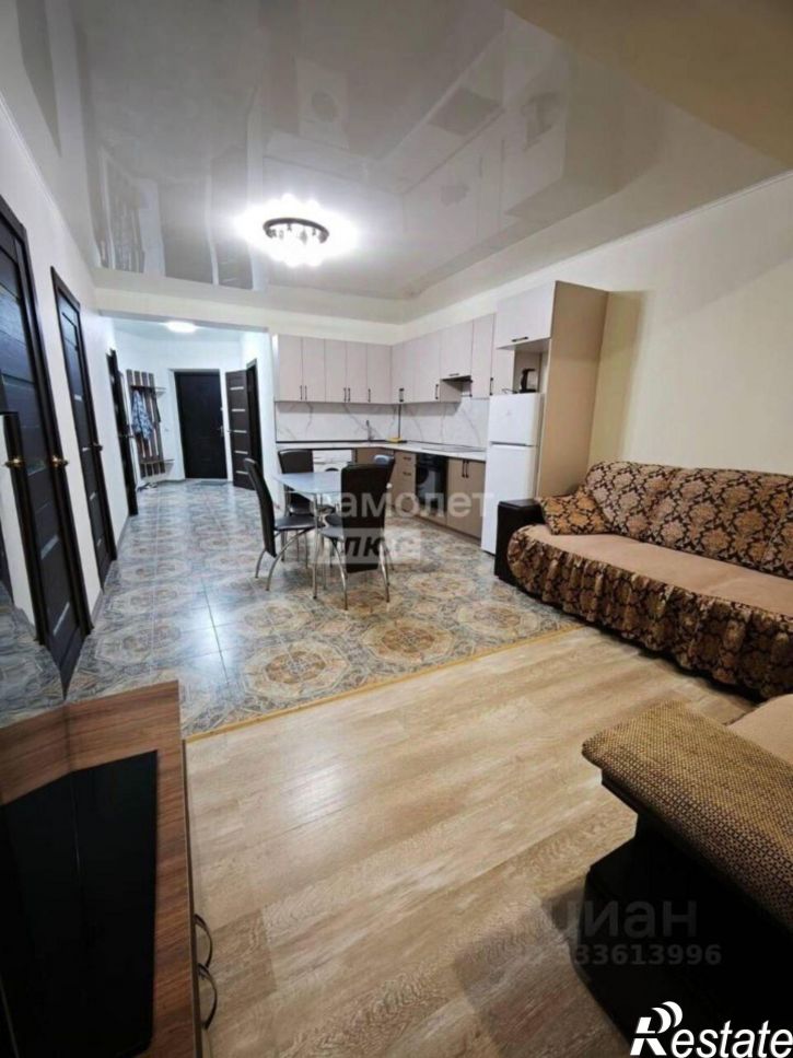 2-комн квартира улица Мира, 285,  д. 285