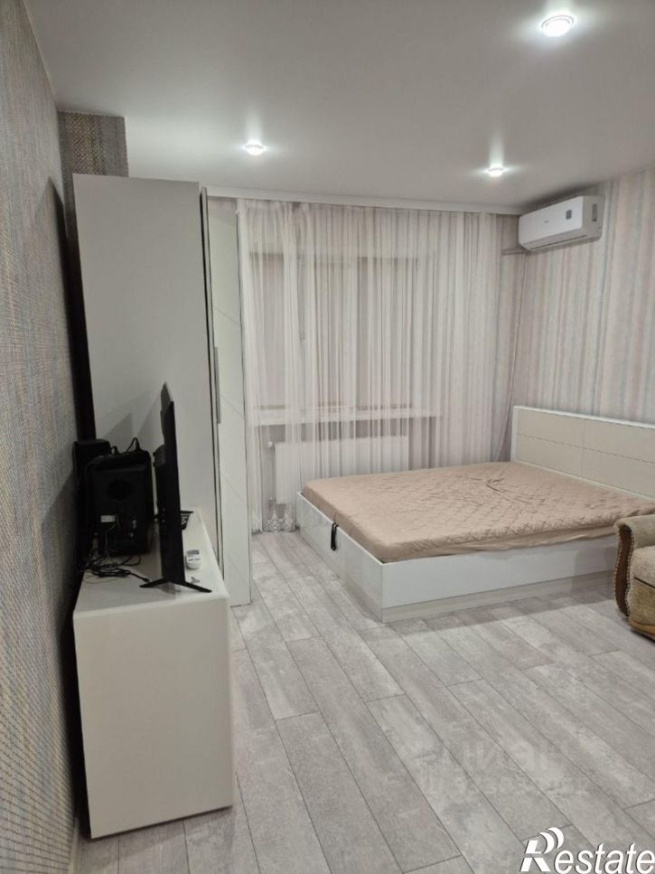 1-комн квартира улица Доваторцев, 90/3,  д. 90/3