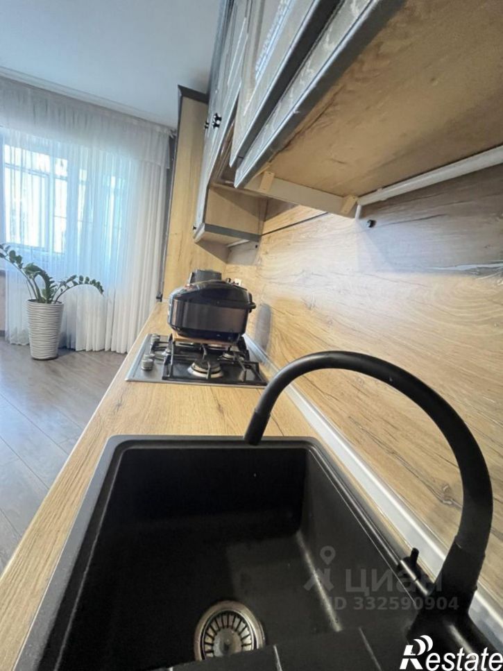 4-комн квартира улица Мира, 341,  д. 341