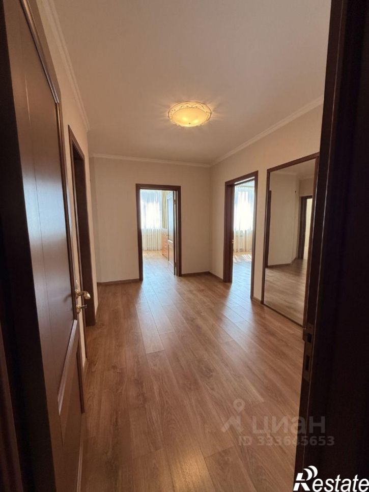 2-комн квартира Социалистическая улица, 11,  д. 11