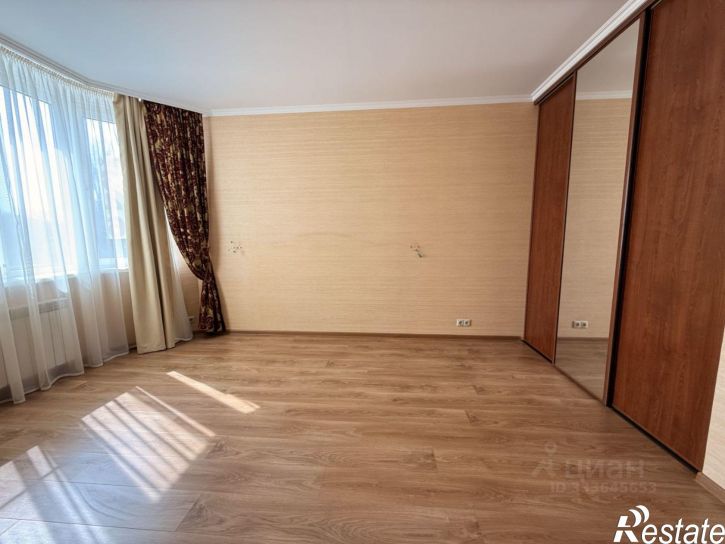 2-комн квартира Социалистическая улица, 11,  д. 11