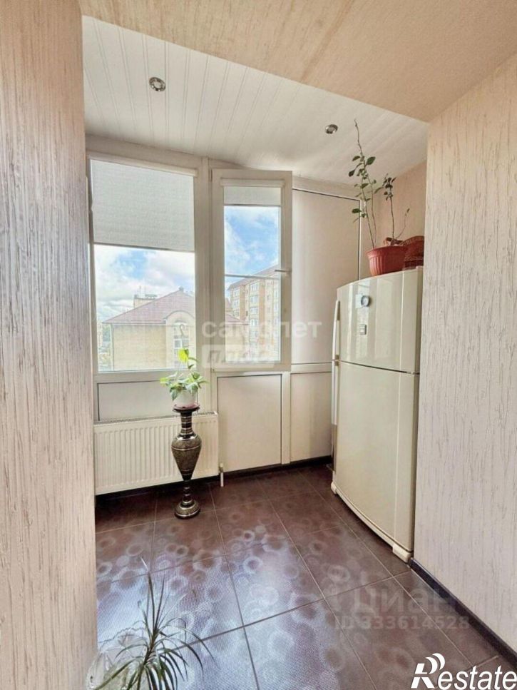 2-комн квартира улица Мира, 274,  д. 274