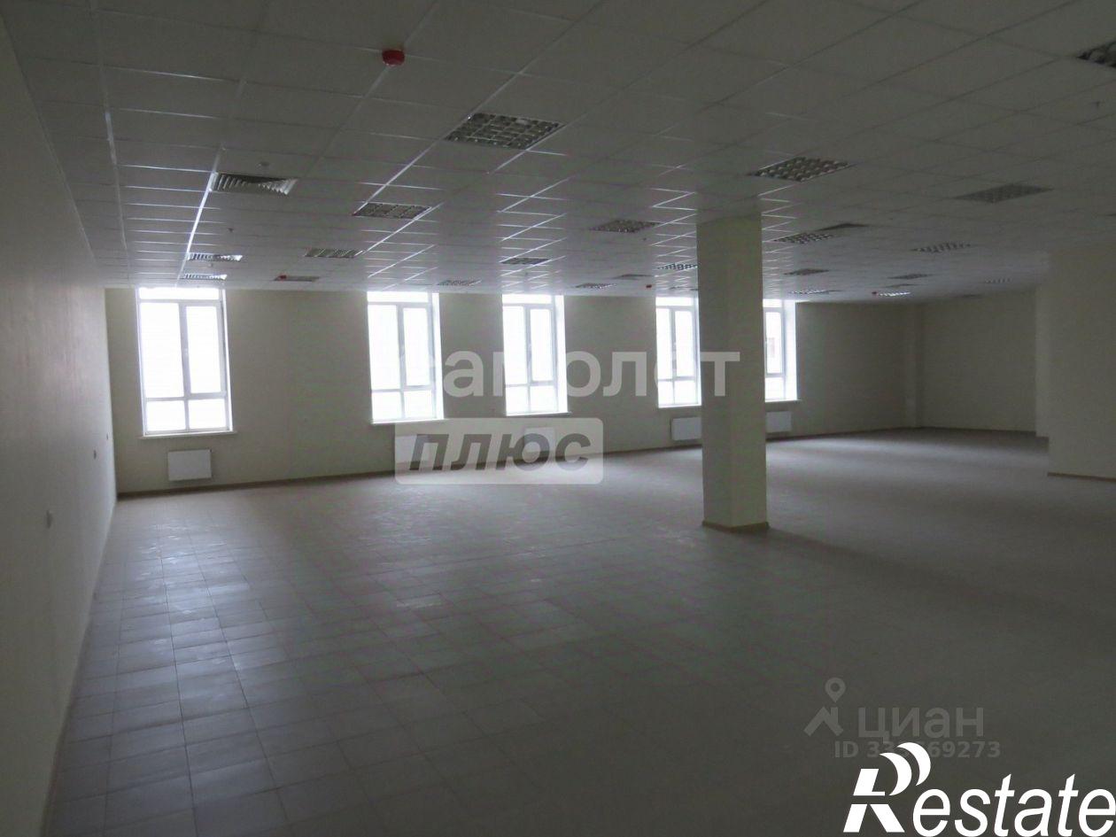 Купить торговое помещение за 9 478 700 рублей на улица Тухачевского, 26