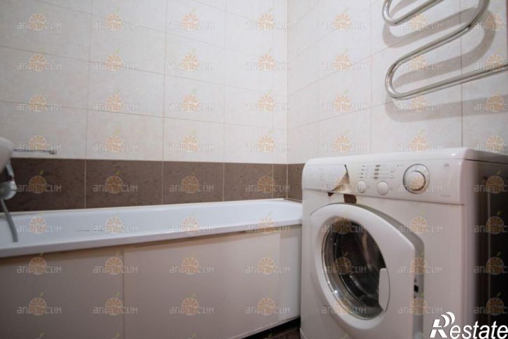 1-комн квартира Рогожникова, 3