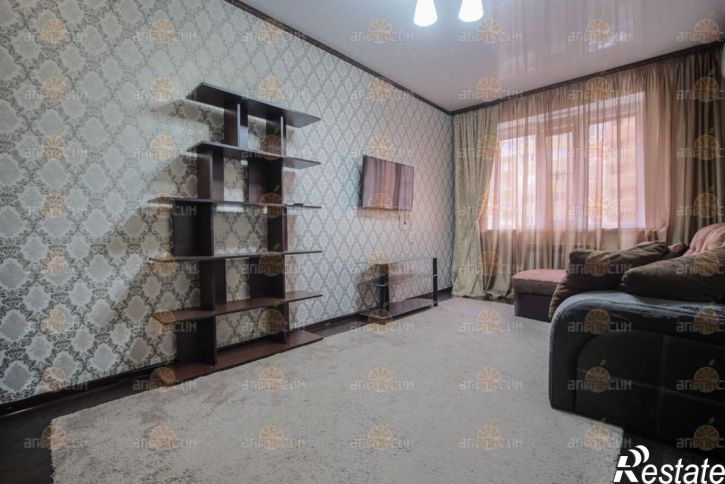 1-комн квартира Рогожникова, 5