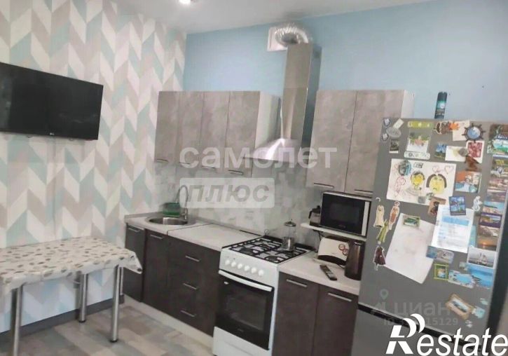 1-комн квартира улица 45-я Параллель, 1 к1,  д. 1 к1