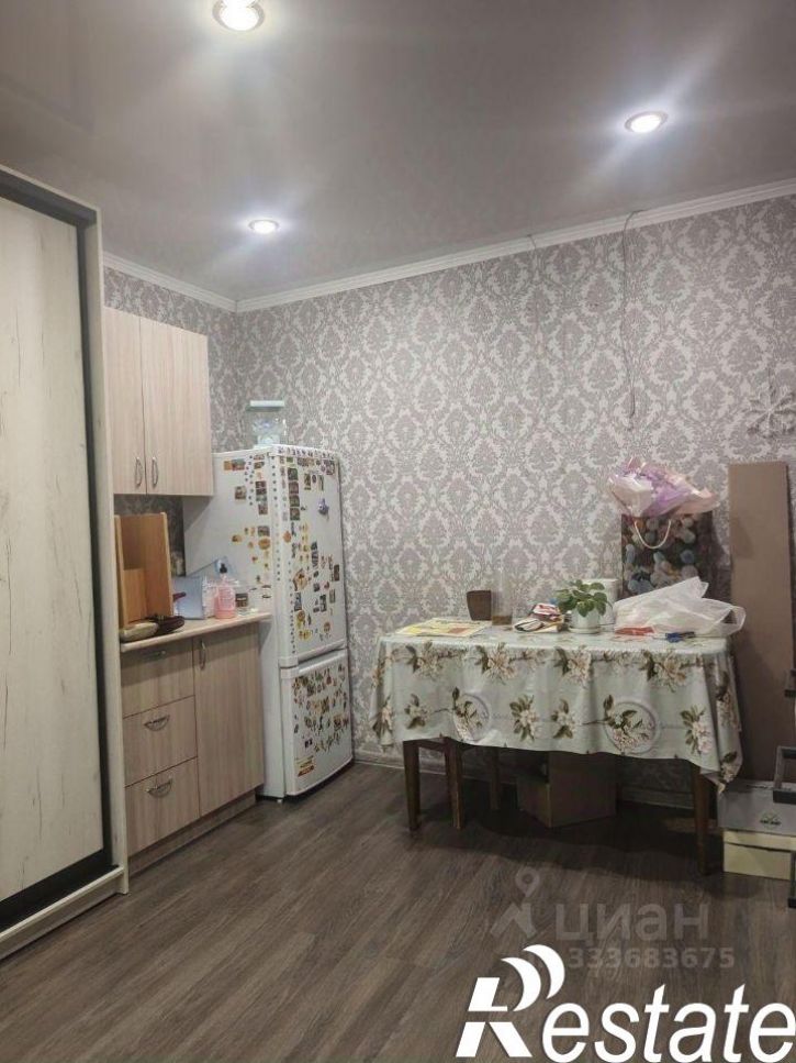 Комната улица Трунова, 103,  д. 103