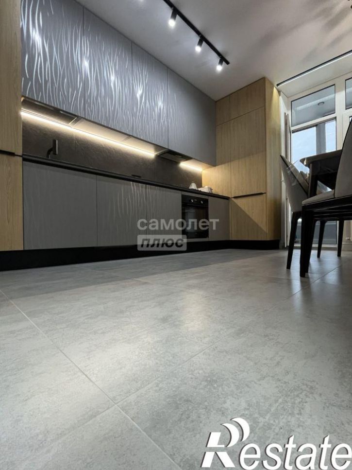 3-комн квартира Российский проспект, 15 к2,  д. 15 к2