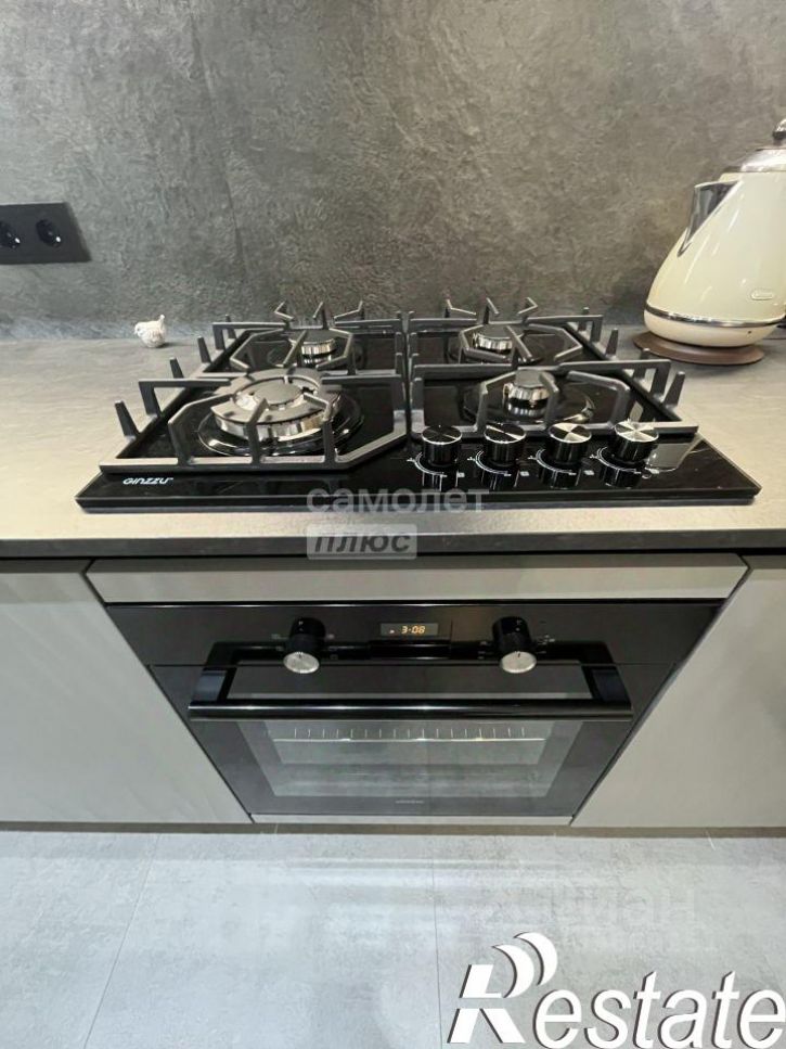 3-комн квартира Российский проспект, 15 к2,  д. 15 к2