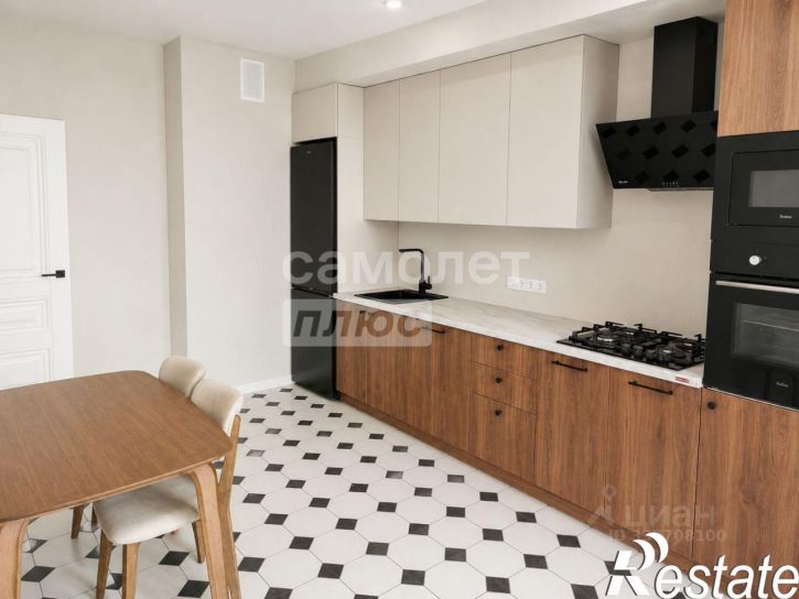 3-комн квартира улица Андрея Голуба, 12 к4,  д. 12 к4