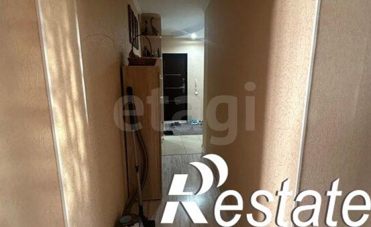 3-комн квартира улица Доваторцев, 67/3,  д. 67/3