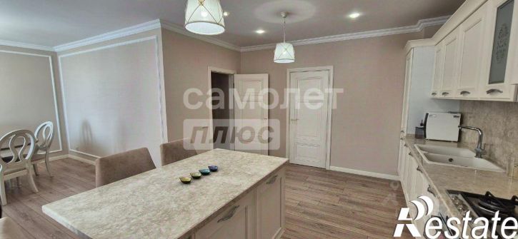 5-комн квартира улица Мира, 341,  д. 341