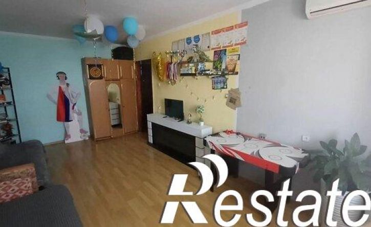 2-комн квартира улица Пирогова, 64/4,  д. 64/4