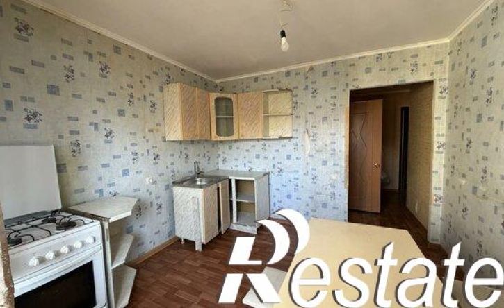 2-комн квартира улица Серова, 472/4,  д. 472/4