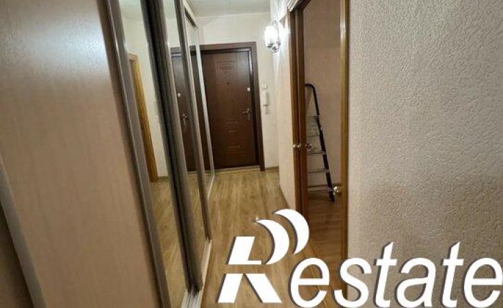 3-комн квартира улица Пирогова, 26/4,  д. 26/4