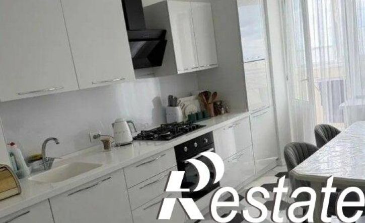 2-комн квартира проспект Кулакова, 57,  д. 57