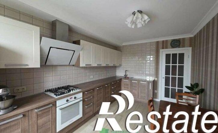 2-комн квартира улица Доваторцев, 52А,  д. 52А