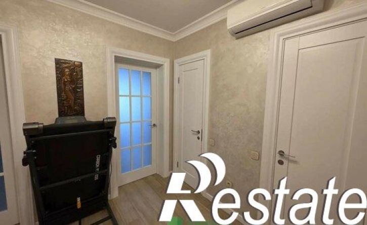 2-комн квартира улица Доваторцев, 52А,  д. 52А