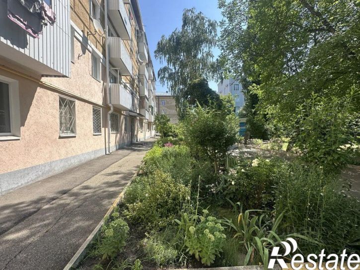 2-комн квартира Комсомольская улица, 62,  д. 62