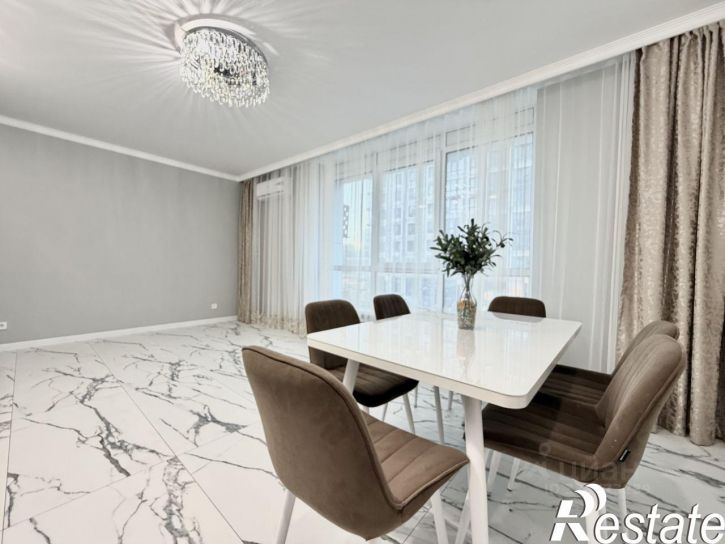 3-комн квартира Российский проспект, 15 к2,  д. 15 к2