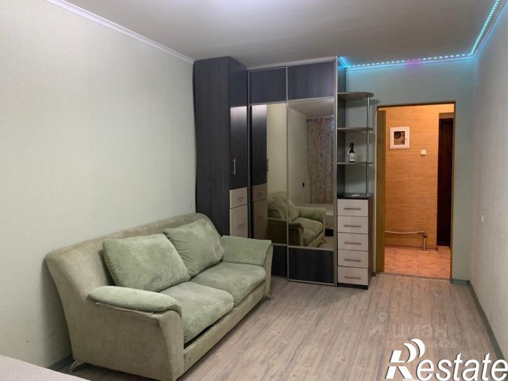 1-комн квартира улица 45-я Параллель, 38,  д. 38
