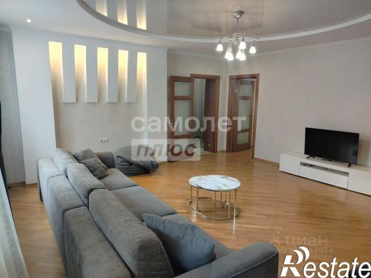 2-комн квартира улица Мира, 266/3,  д. 266/3