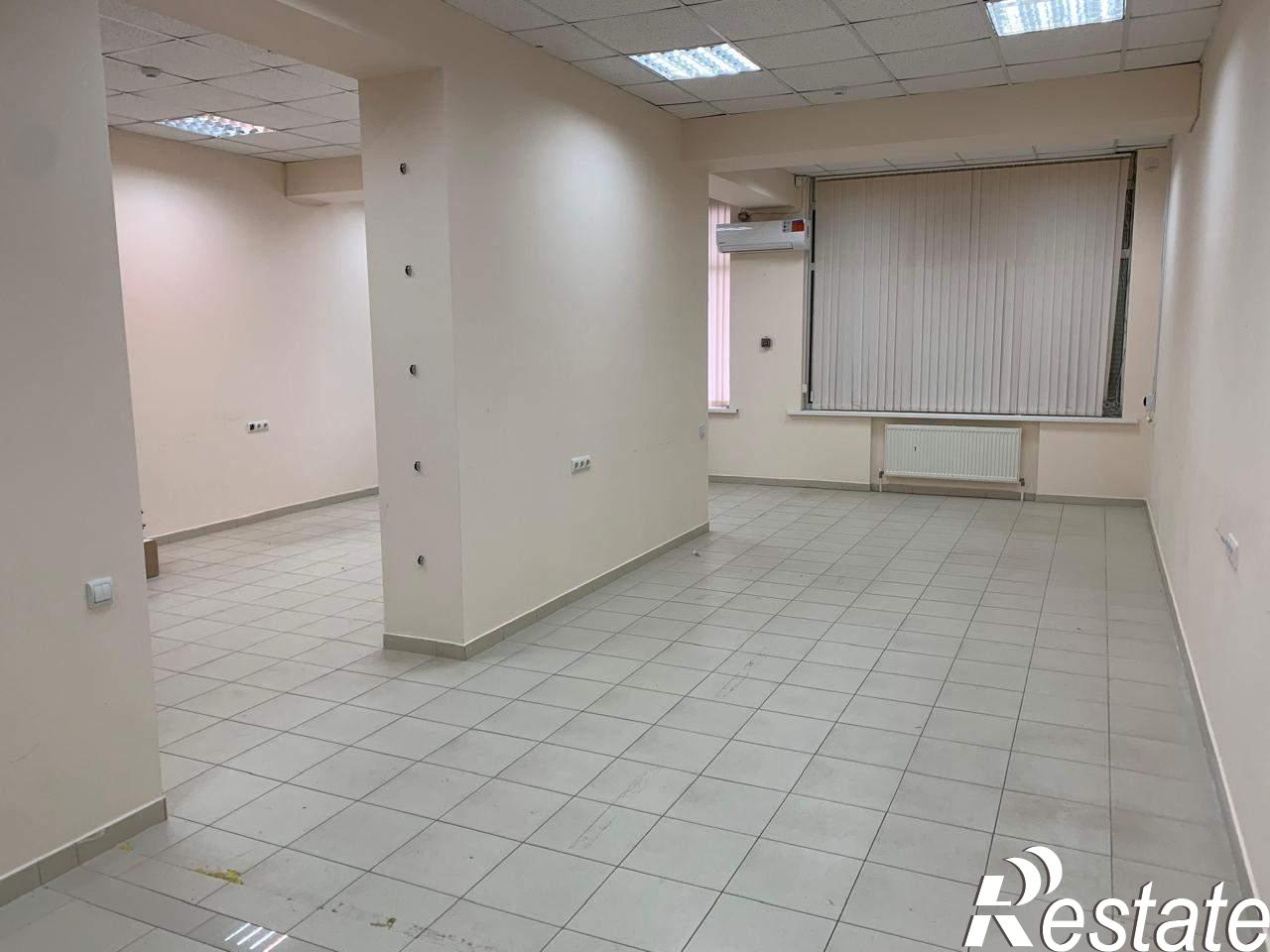 Купить офис, помещение под офис за 3 779 630 рублей на Пирогова улица, д.78