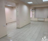 офис 82.4 кв м, этаж 1/18 Пирогова улица, д.78