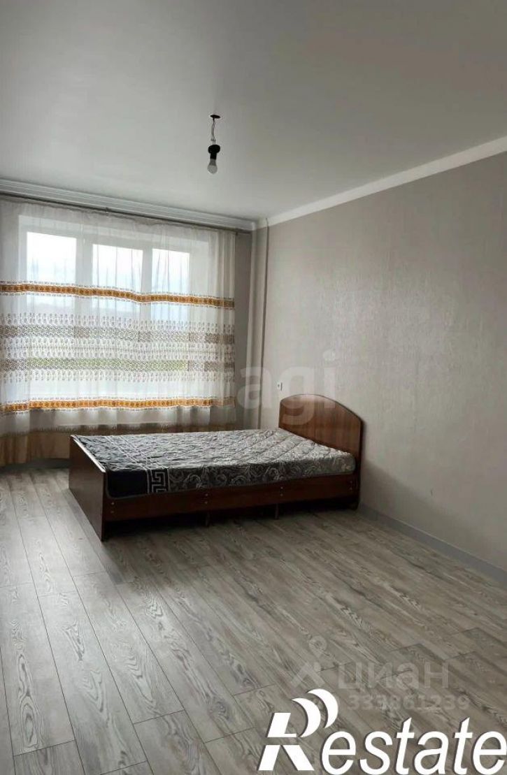 2-комн квартира улица Николая Голодникова, 7 к1,  д. 7 к1