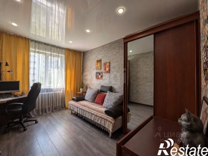 3-комн квартира улица Космонавтов, 6,  д. 6