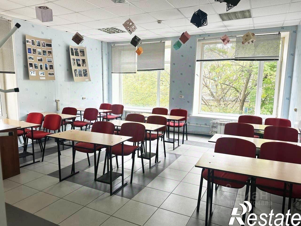 Купить ОСЗ, отдельно стоящее здание за 90 000 900 рублей на улица Маяковского, 10Б