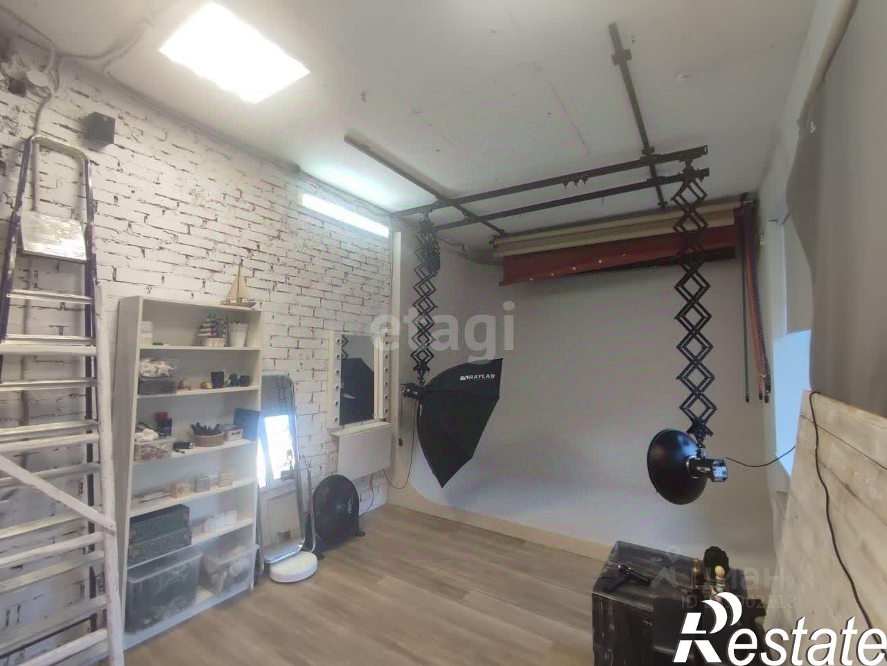 Купить офис, помещение под офис за 12 500 100 рублей на улица Льва Толстого, 6
