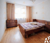 2-комн, 50кв м, этаж 4/5 Гражданская, 3