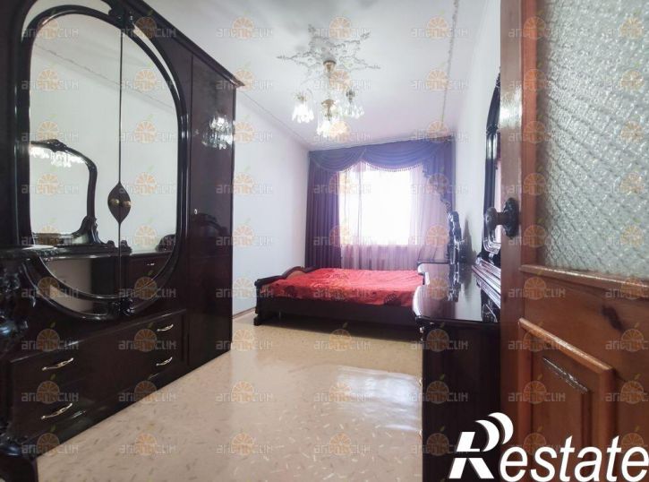 3-комн квартира Шпаковская, 74/2
