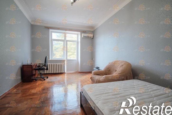 1-комн квартира Дзержинского, 116в/2