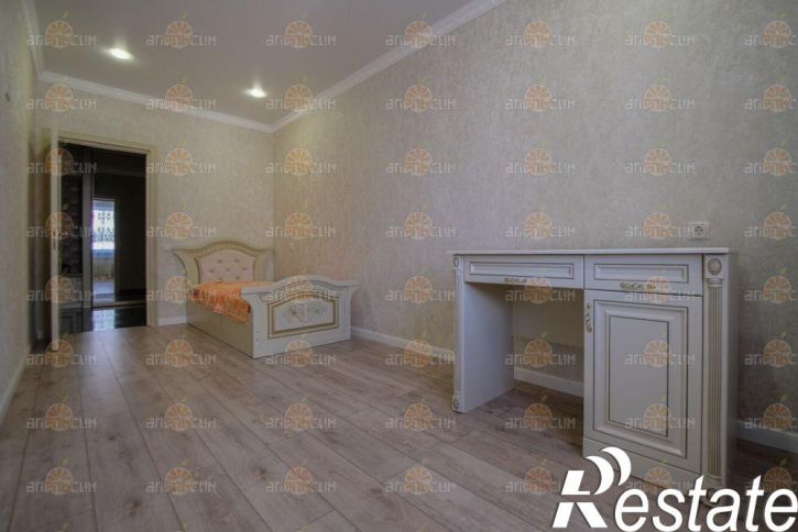 3-комн квартира Тухачевского, 27/1
