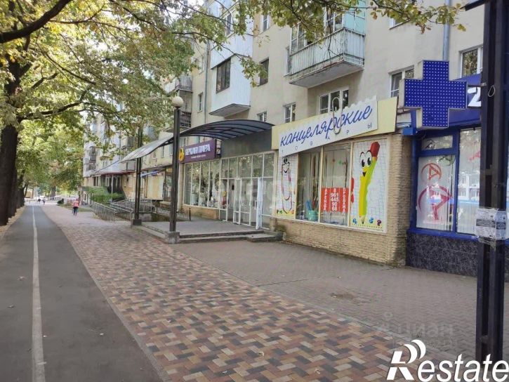 Торговое помещение улица Ленина, 328/8,  д. 328/8