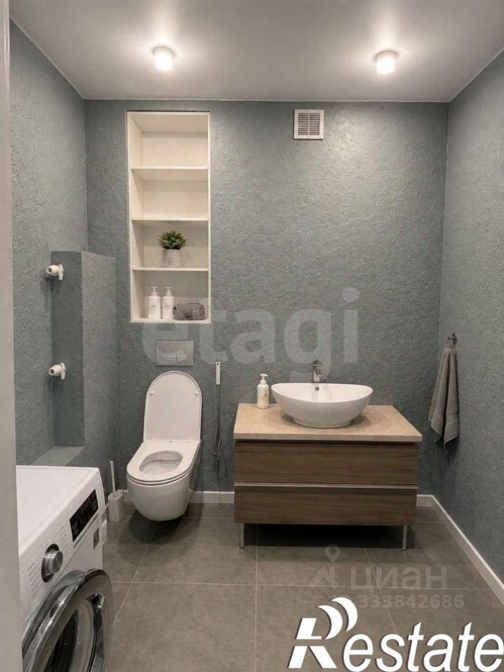 4-комн квартира улица Доваторцев, 90/5,  д. 90/5
