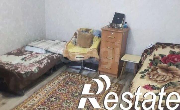 2-комн квартира улица Дзержинского, 76,  д. 76