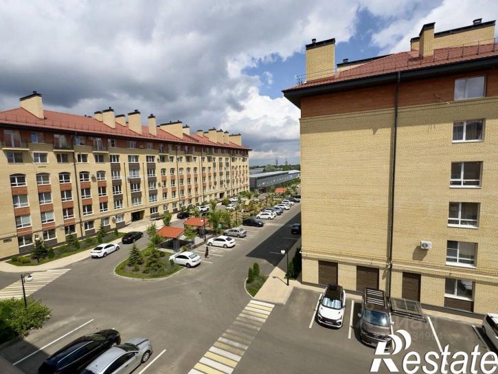 3-комн квартира улица Назара Енина, 14Б,  д. 14Б