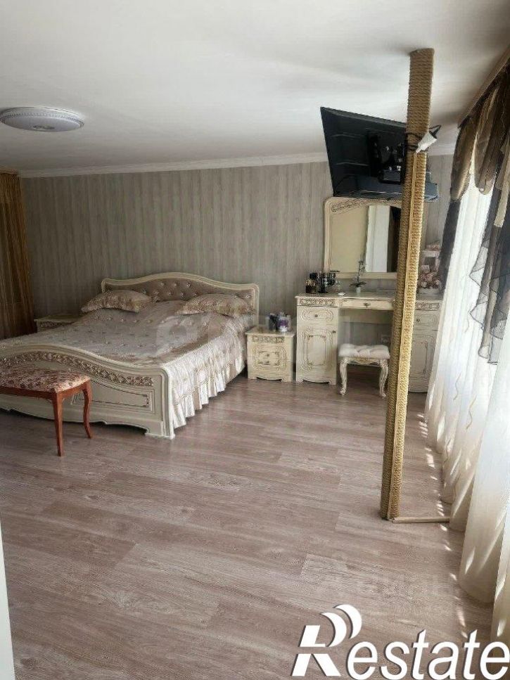 3-комн квартира улица Лермонтова, 117,  д. 117