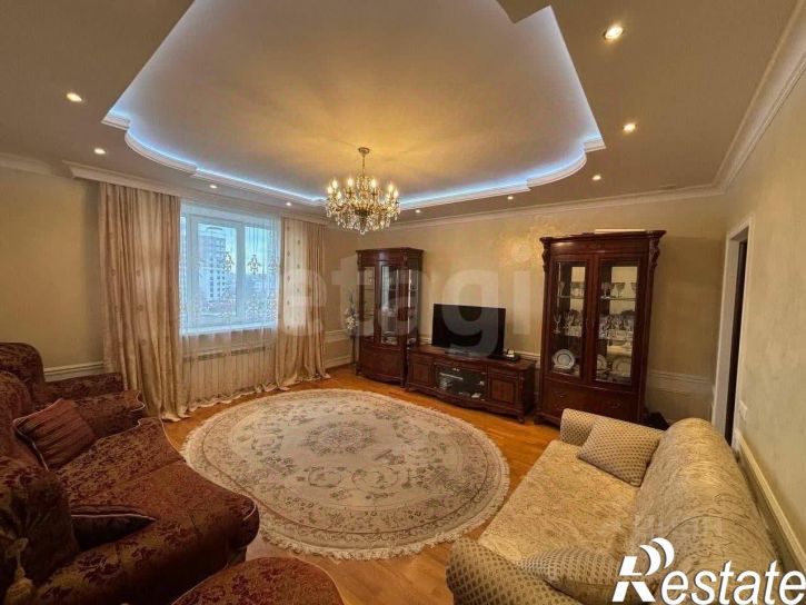 2-комн квартира улица Мира, 331,  д. 331