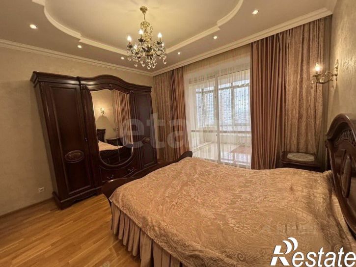 2-комн квартира улица Мира, 331,  д. 331