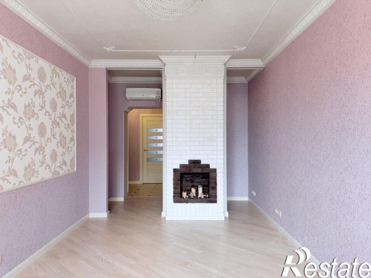 3-комн квартира улица Достоевского, 75,  д. 75