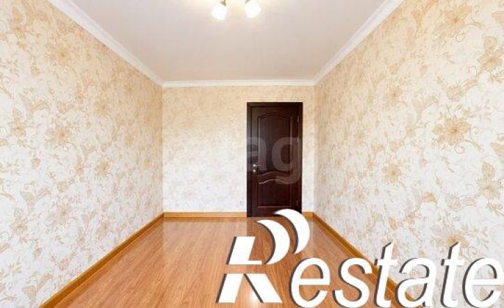 4-комн квартира улица Доваторцев, 55,  д. 55