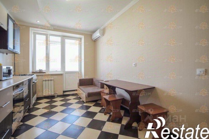 1-комн квартира улица Доваторцев, 52В,  д. 52В