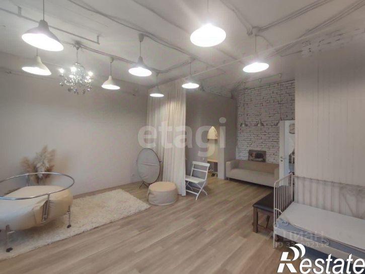 4-комн квартира улица Льва Толстого, 6,  д. 6
