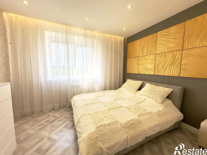 2-комн квартира Добролюбова, 53